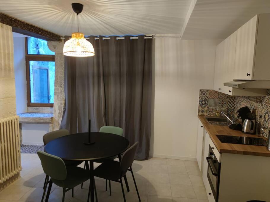 Apartment De Charme, Au Calme Dans Le Vieux Chaumont