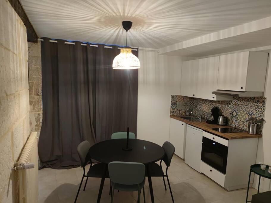 De Charme, Au Calme Dans Le Vieux Chaumont Appartement